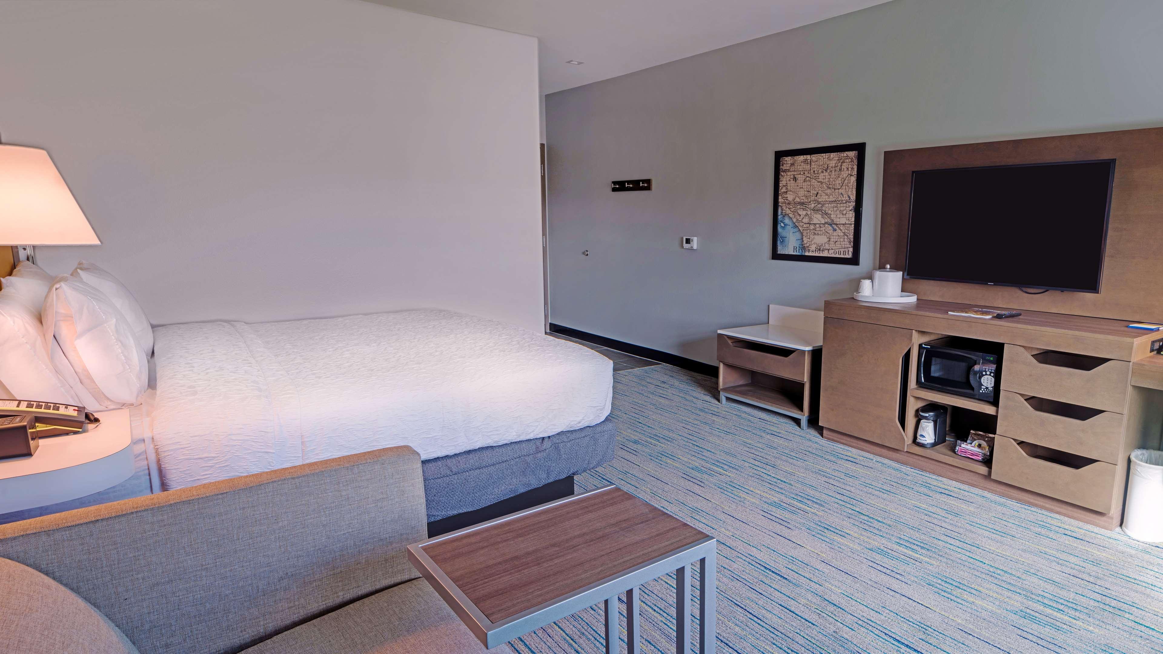 Hampton Downtown Hotel